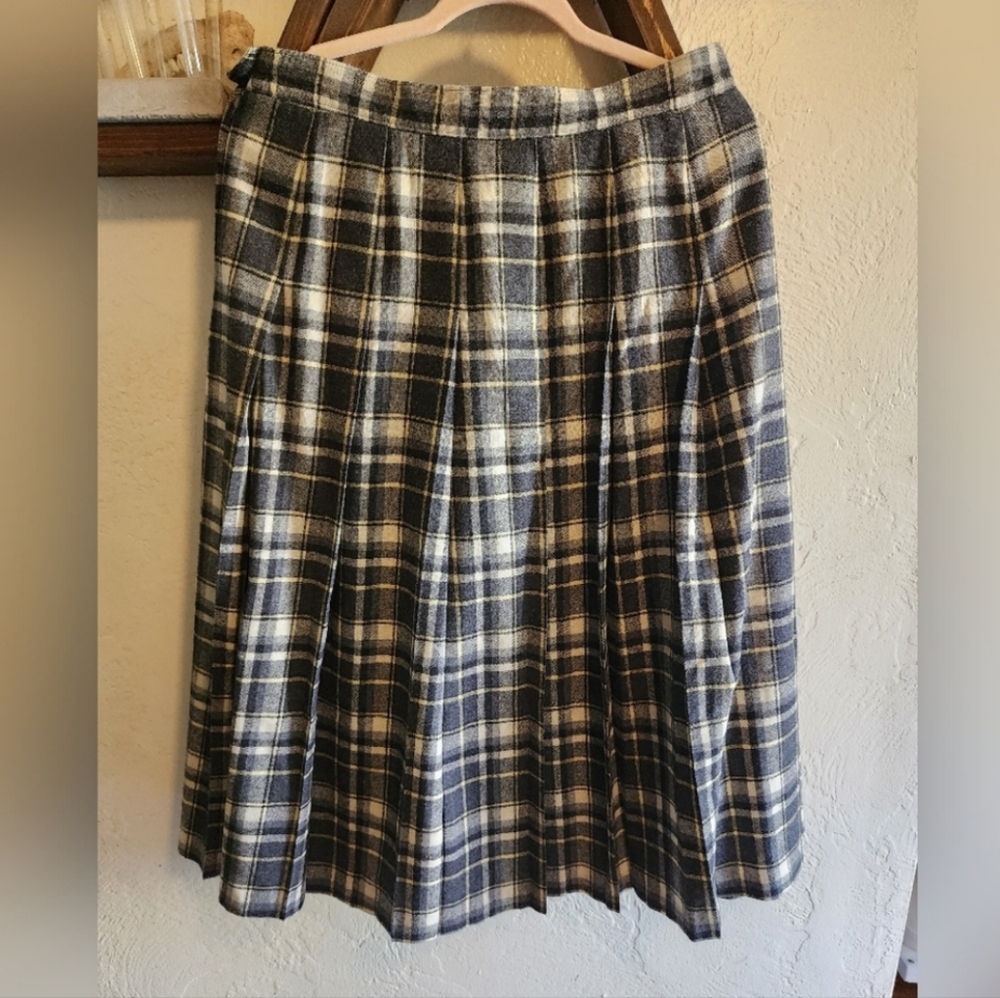 Vintage Pendelton A-line Pleated Wool Skirt Grey USA